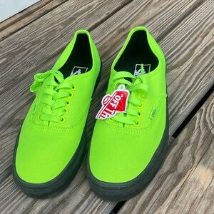 Authentic Vans Black Outsole Neon Green / Ankle-High ( Men’s 7.5 Women’s 9)